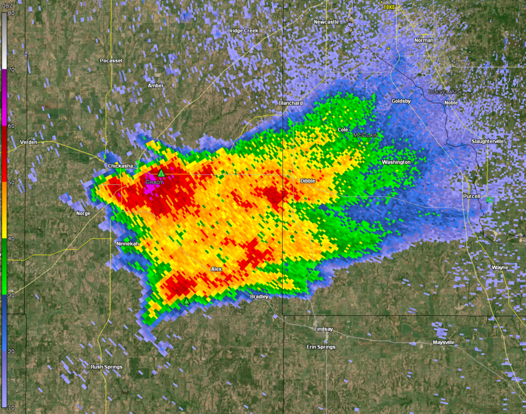 KTLX Radar 4:24 pm CDT on May 17, 2025